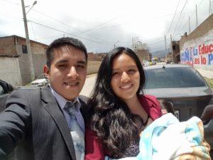 Josué Vásquez y Chris Colachagua, esposos que hicieron fortuna en el sector Salud en Junín.