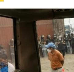 El presidente de Perú impone el toque de queda en Lima y Callao tras las protestas.