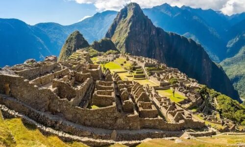 Perú: protestas de turistas enfadados por la suspensión de las entradas a Machu Picchu